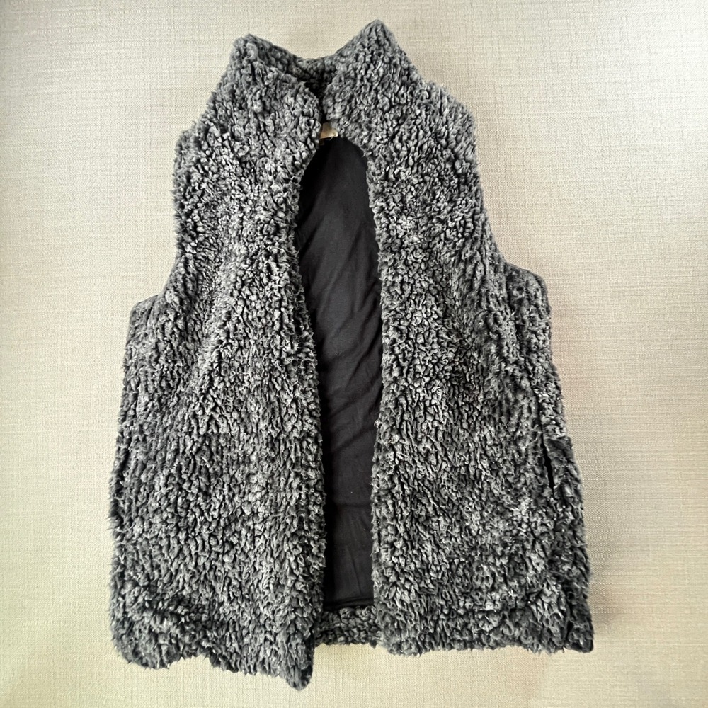 Altar'd State Sherpa Fleece Vest Women Small Gray Open Front Long KJ25032-03-F17